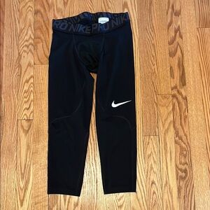 Nike Pro Compression Dri-FIT Black 3/4 Leggings